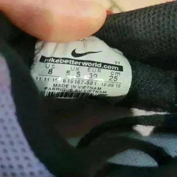 Nike women's FS lite run 3 purple running sneakers, sz 8, $18 - Picture 4 of 5